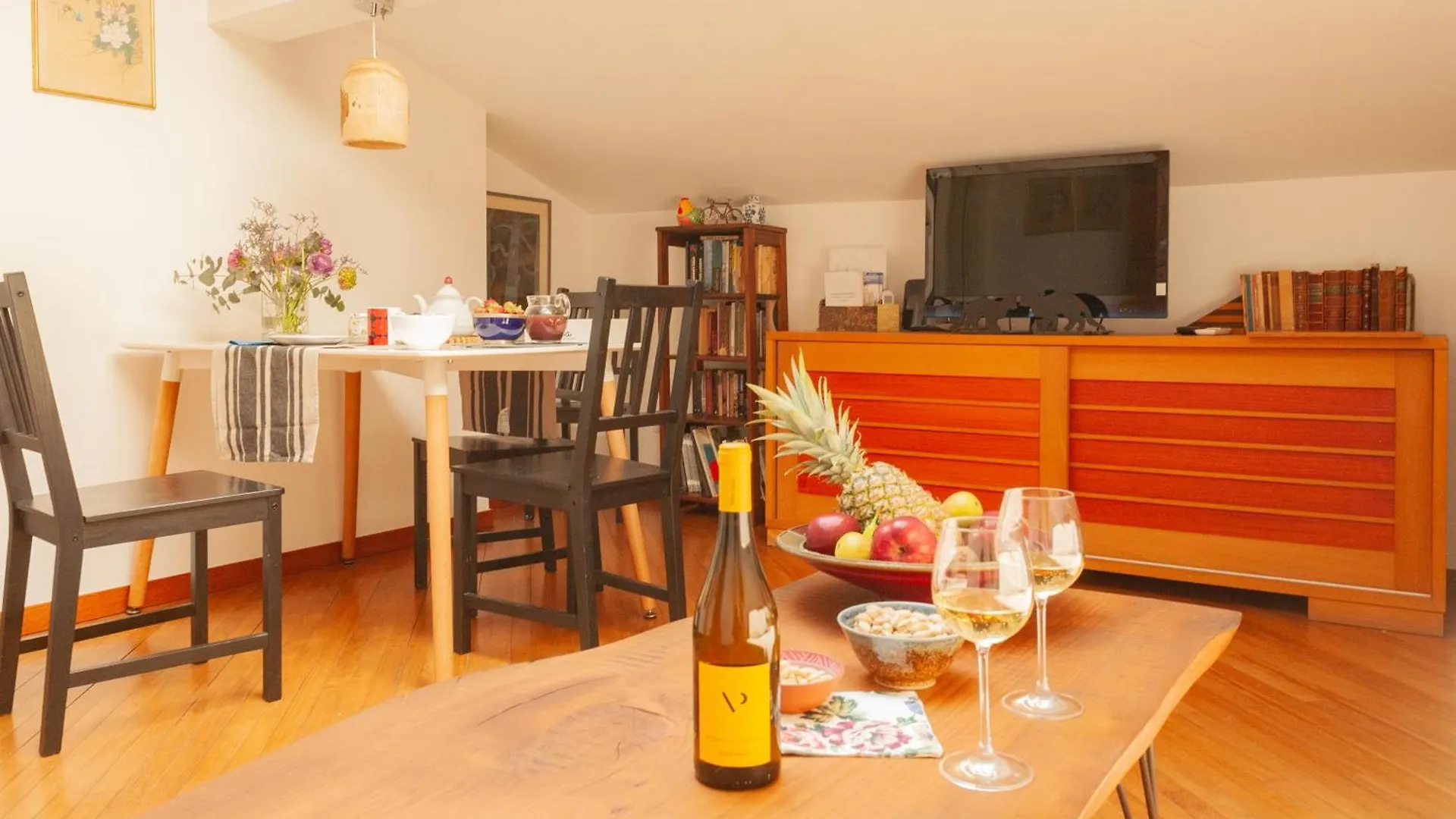 Apartment Quite And Lovely Attic - Paolo Sarpi 8 - Central Location Milan