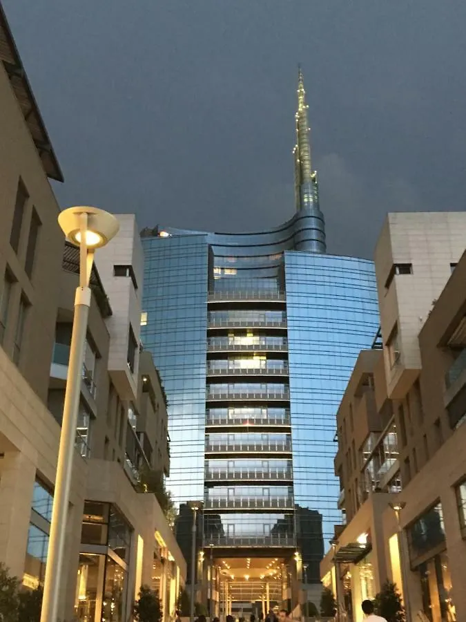 Quite And Lovely Attic - Paolo Sarpi 8 - Central Location Milan 0*,