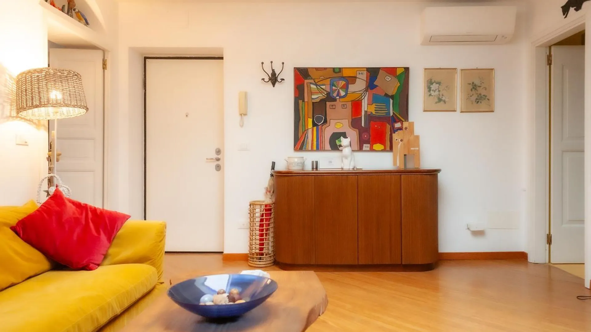 Quite And Lovely Attic - Paolo Sarpi 8 - Central Location Milaan Appartement